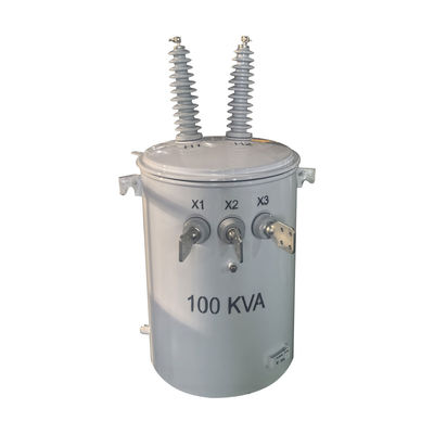 100kva Tek Fazlı Elektrikli direğe monte edilmiş dağıtım tipi transformatör yağı 24.9KV'dan 240V'ye kadar batırılmış