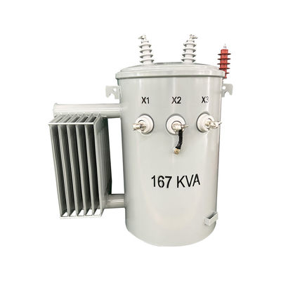 Tek fazlı direğe monte edilmiş dağıtım transformatörü 12470V'den 277/480V'ye kadar düşer
