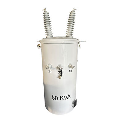 50kva Tek fazlı kutup montajı Dağıtım Transformörü Yağı 34500GrdY/19920'den 120/240V'ye kadar batırıldı